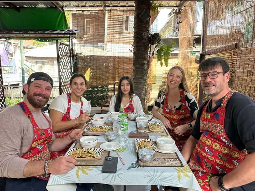 Bangkok: Favourite Thai Flavors Cooking Class by Smart Cook - What You Can Expect at Smart Cook