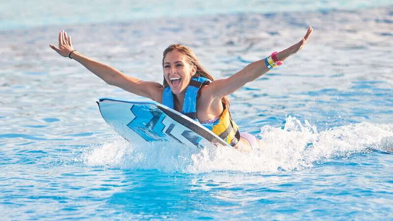 Cancun: Dolphin Swim and Garrafon Reef Park Tour with Buffet - What the Reviews Say