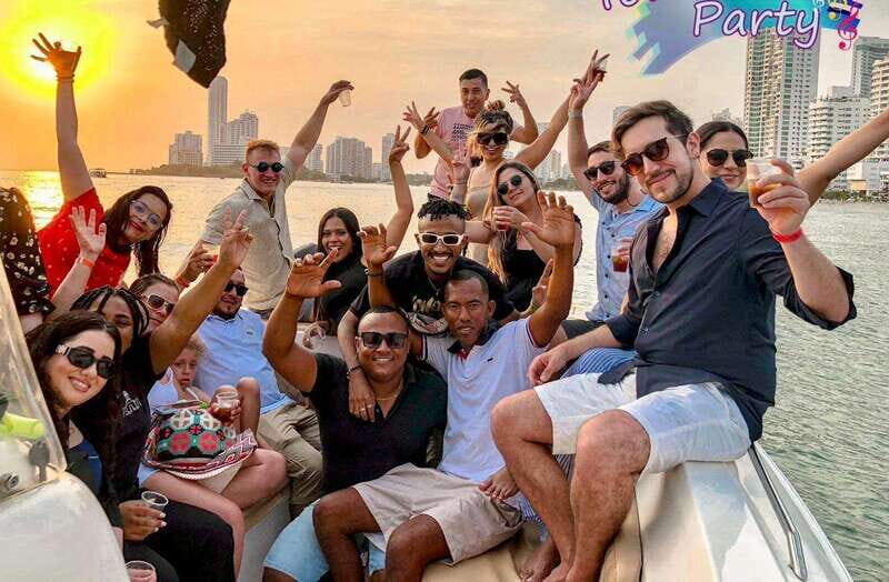 Cartagena: Private Sunset and Night Boat Tour - Who Is This Tour Best For?