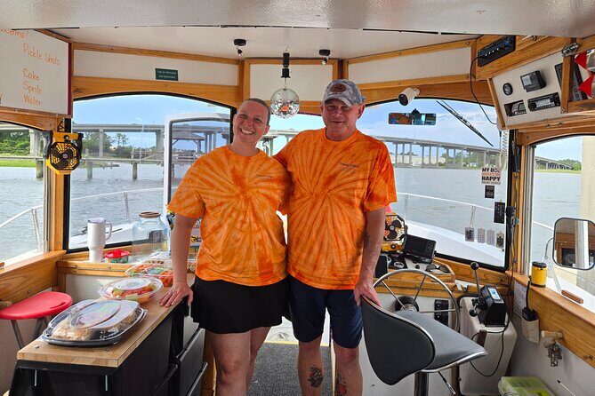 Dancin' Dolphin: 90-minute Booze Cruise for Up to 20 Guests - Meeting Point and Practical Details