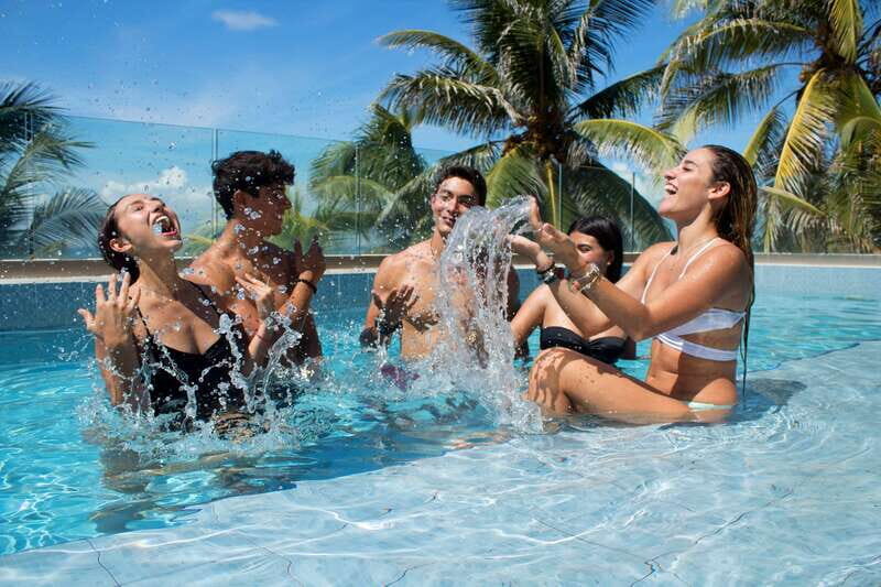 Isla Mujeres: Royal Garrafon VIP and Punta Sur admission - Authentic Experiences and Traveler Insights