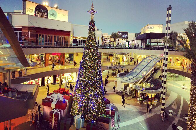 Santa Monica Holiday Donut Adventure and Walking Food Tour - What Makes This Tour Stand Out?